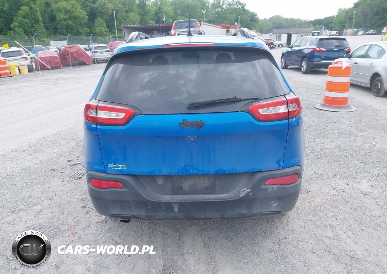 2018 Jeep Cherokee Latitude Fwd VIN:1C4PJLCB8JD560546 - 16