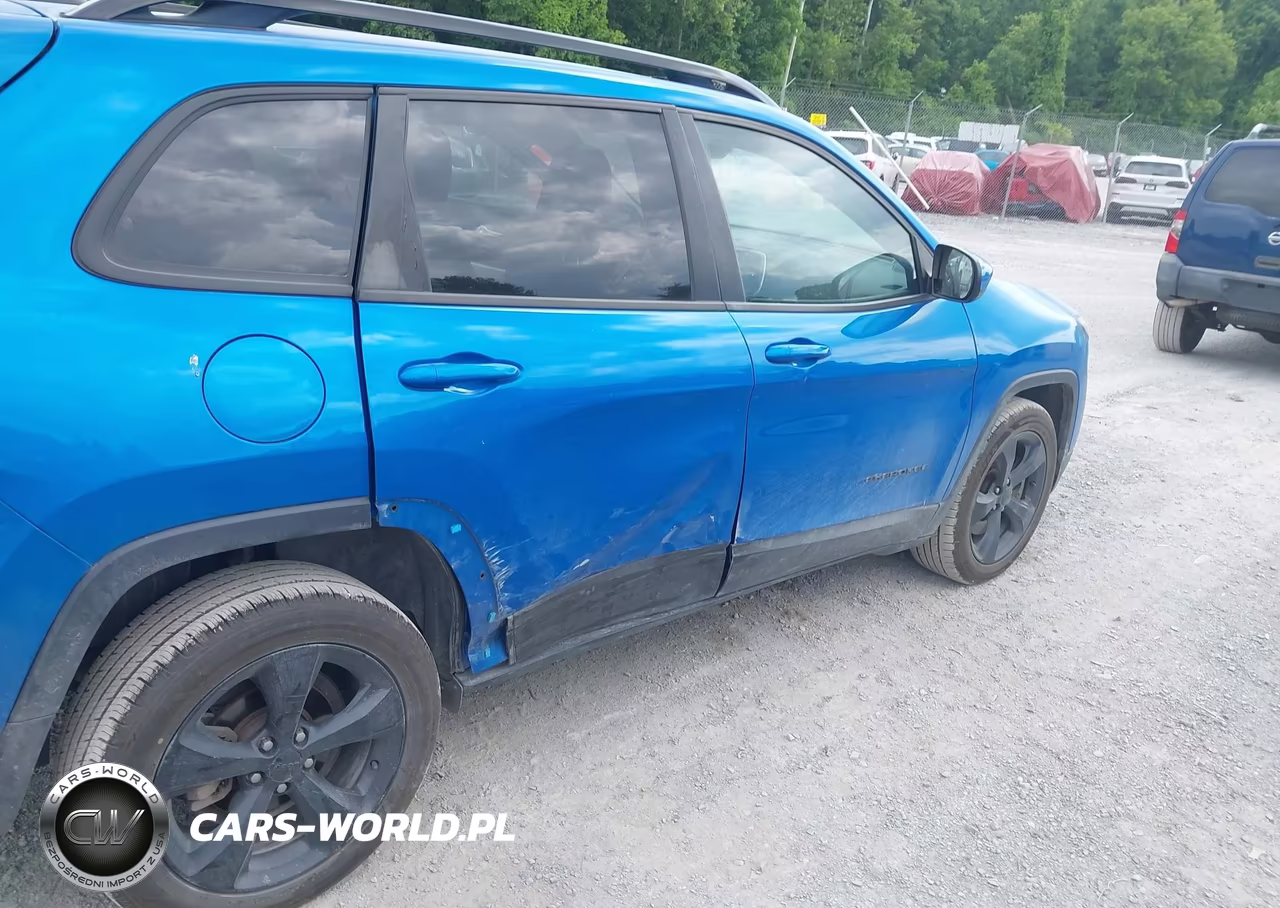 2018 Jeep Cherokee Latitude Fwd VIN:1C4PJLCB8JD560546 - 6