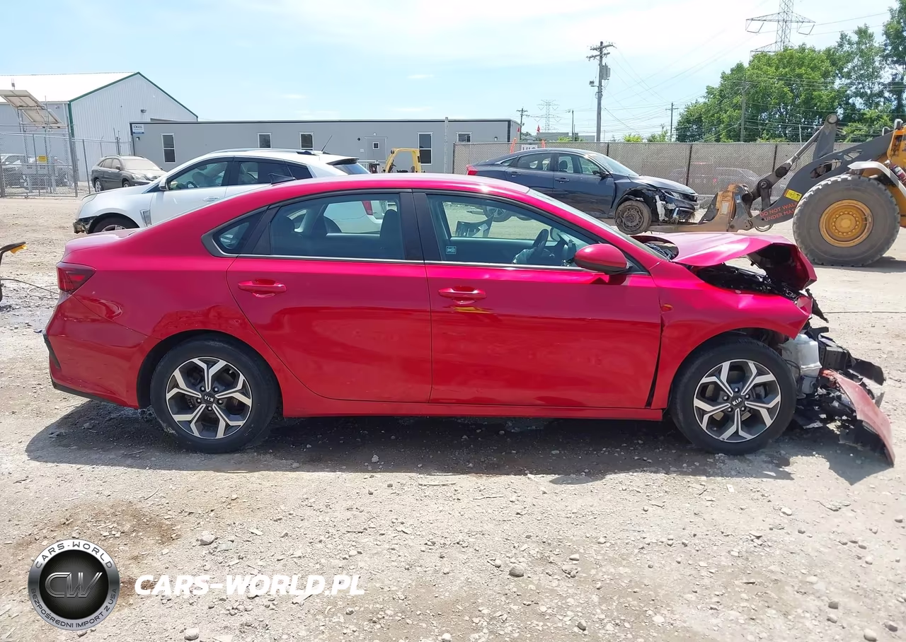 2020 Kia Forte Lxs VIN:3KPF24AD4LE257705 - 12