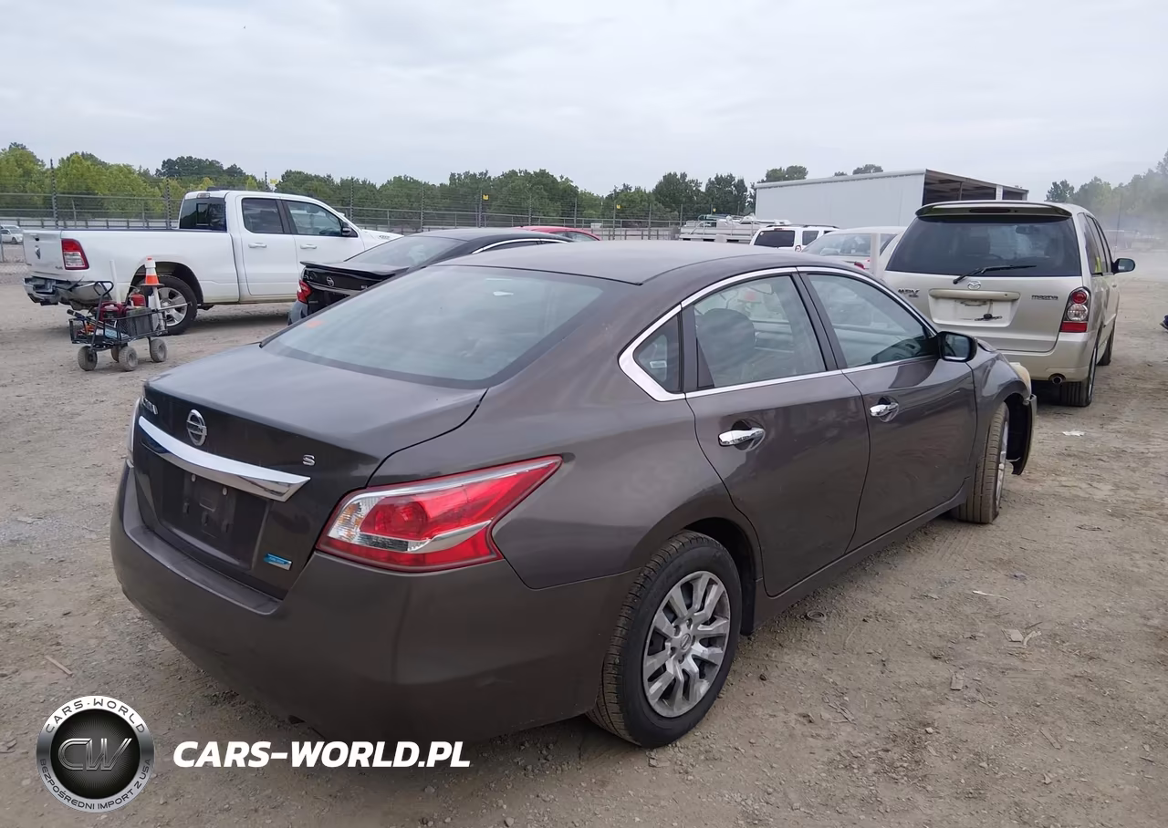 2013 Nissan Altima 2.5 S VIN:1N4AL3AP6DN458777 - 4