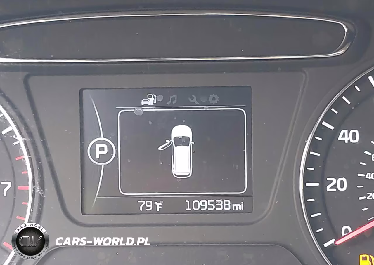 2018 Kia Sorento 2.4L Lx VIN:5XYPGDA33JG425962 - 15