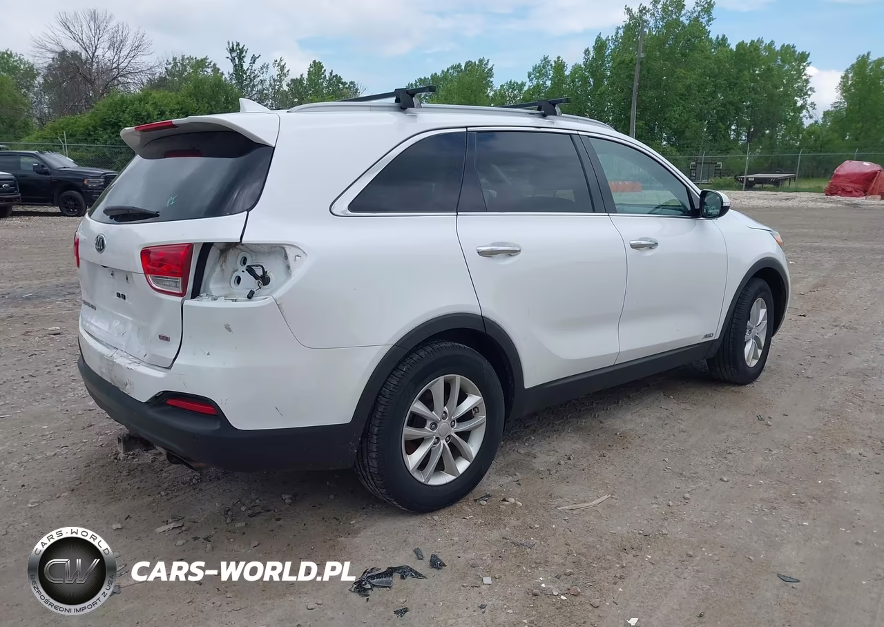 2018 Kia Sorento 2.4L Lx VIN:5XYPGDA33JG425962 - 4