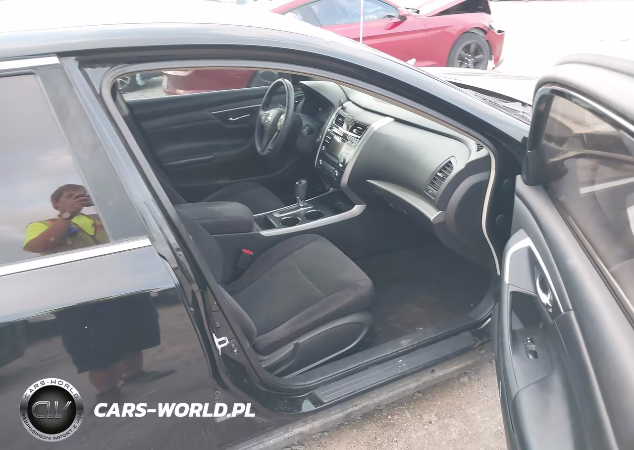 2015 Nissan Altima 2.5 S VIN:1N4AL3APXFC598748 - 5