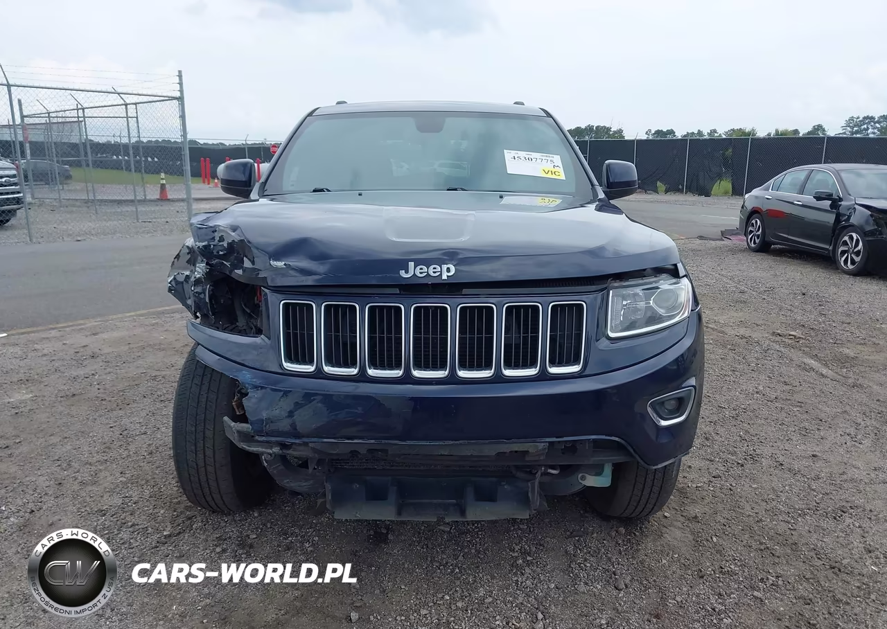 2015 Jeep Grand Cherokee Laredo VIN:1C4RJEAG5FC175610 - 12