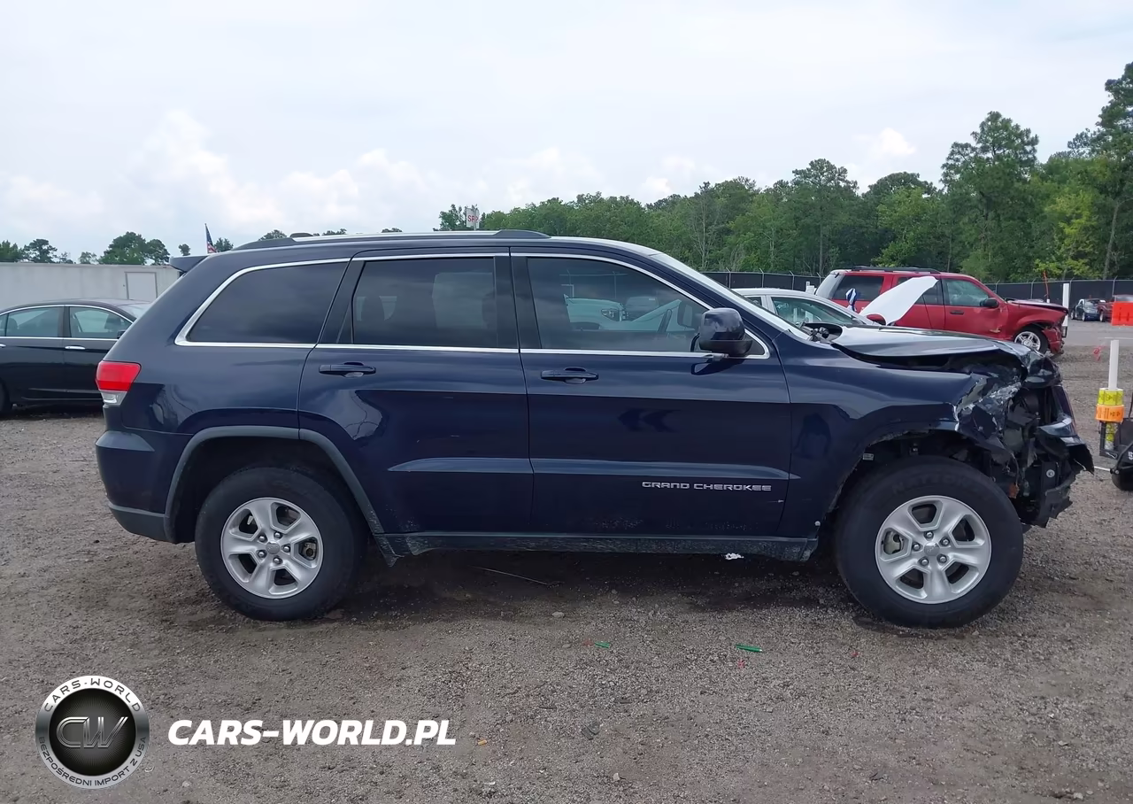 2015 Jeep Grand Cherokee Laredo VIN:1C4RJEAG5FC175610 - 13