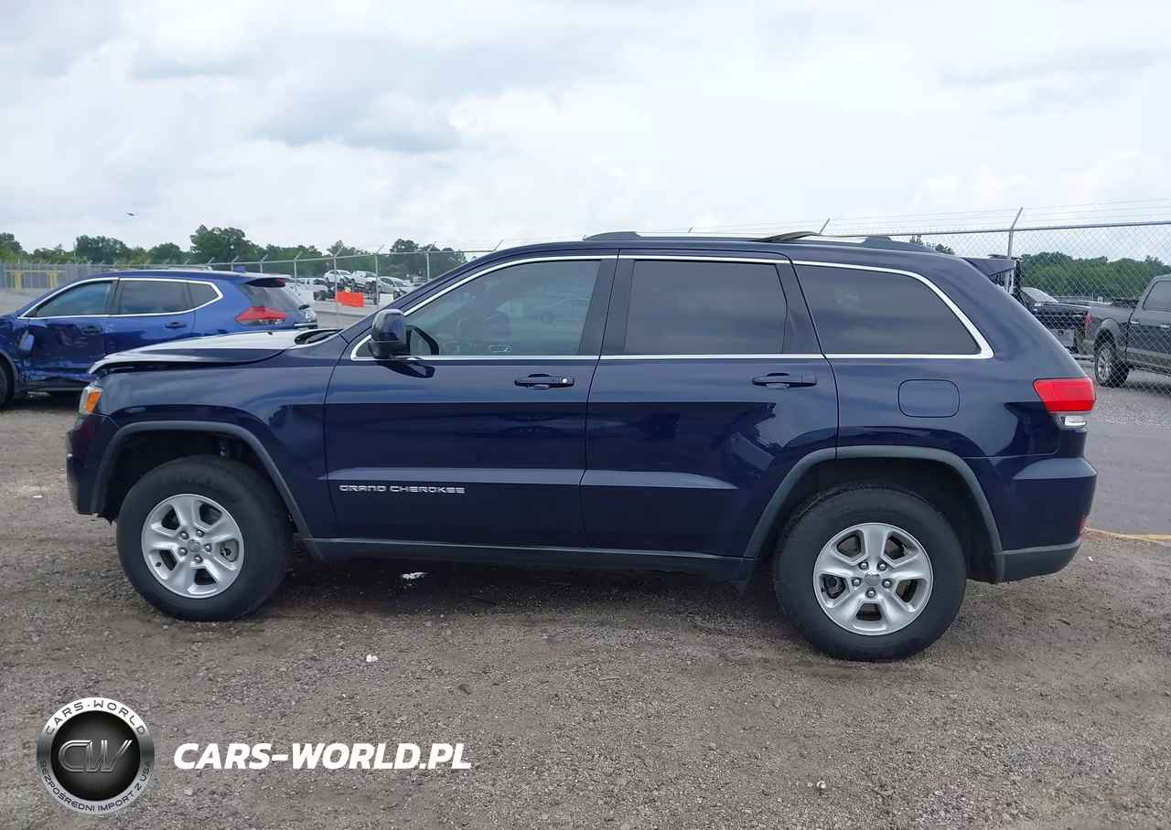2015 Jeep Grand Cherokee Laredo VIN:1C4RJEAG5FC175610 - 14