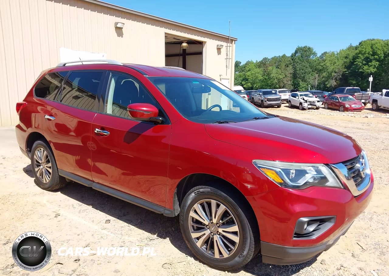2018 Nissan Pathfinder Sv