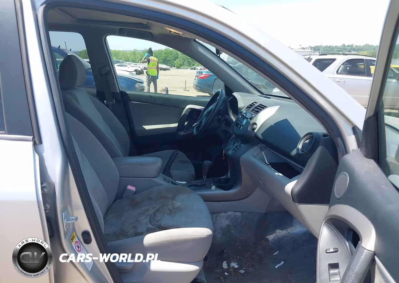 2007 Toyota Rav4 Limited VIN:JTMBD31V675108581 - 5