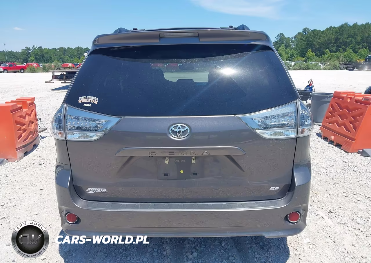 2013 Toyota Sienna Se 8 Passenger VIN:5TDXK3DC9DS384667 - 16
