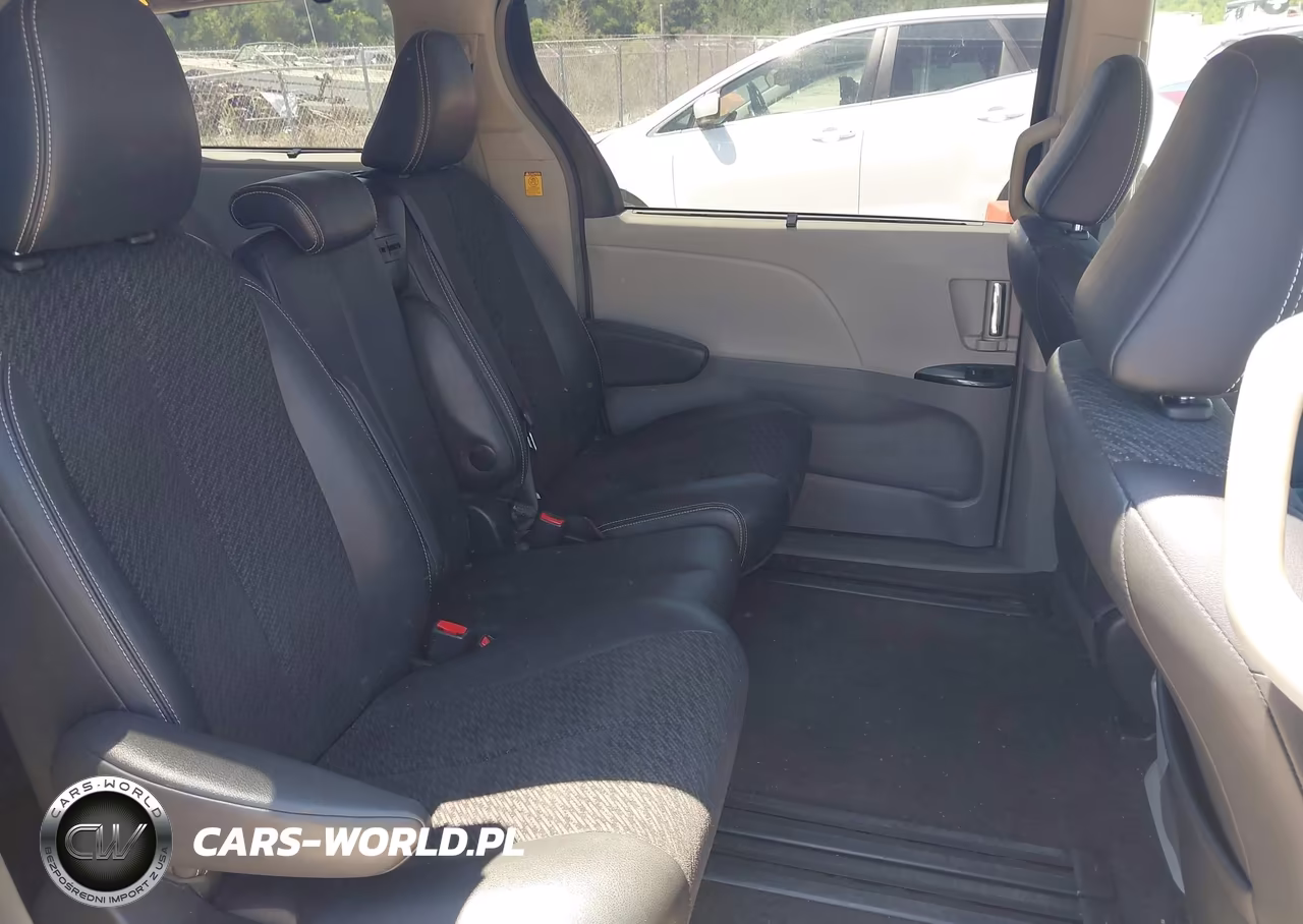 2013 Toyota Sienna Se 8 Passenger VIN:5TDXK3DC9DS384667 - 8