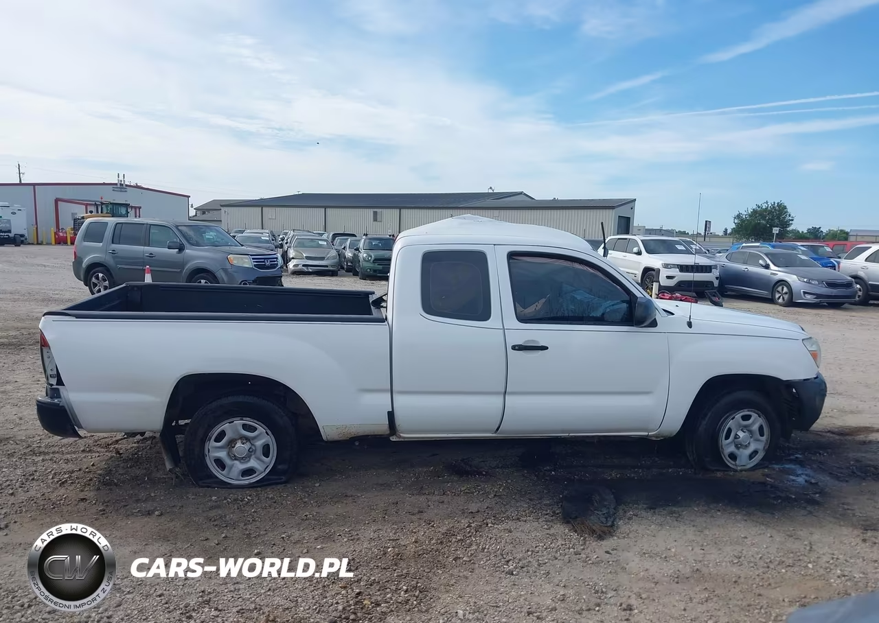 2015 Toyota Tacoma VIN:5TFTX4CN2FX060997 - 13