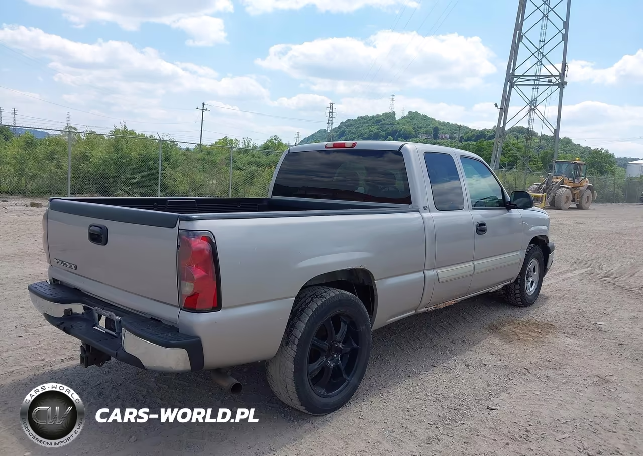 2004 Chevrolet Silverado 1500 Ls VIN:2GCEC19V141126959 - 4