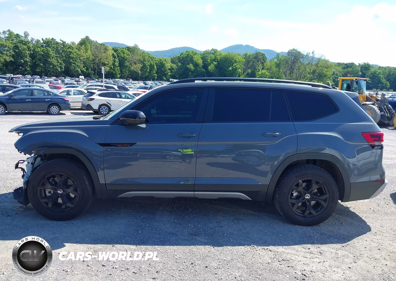 2024 Volkswagen Atlas 2.0T Peak Edition Se W-Technology VIN:1V2CR2CA0RC598877 - 14
