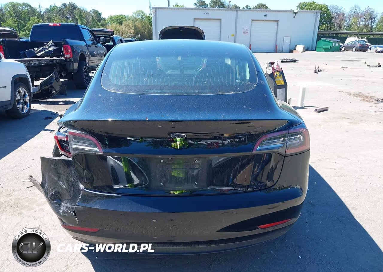 2018 Tesla Model 3 Long Range-Performance VIN:5YJ3E1EB4JF068190 - 17