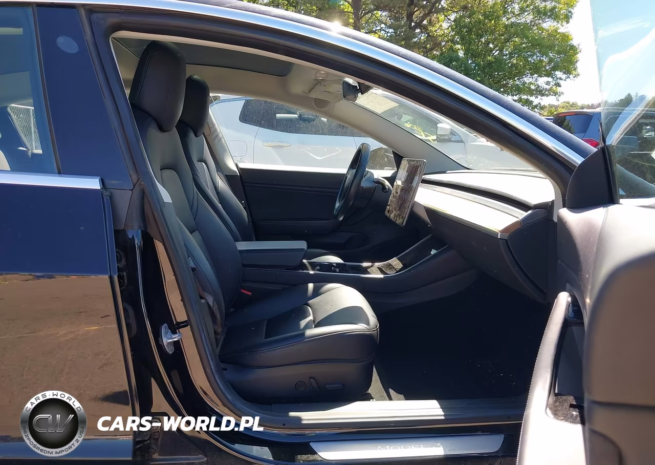 2018 Tesla Model 3 Long Range-Performance VIN:5YJ3E1EB4JF068190 - 5