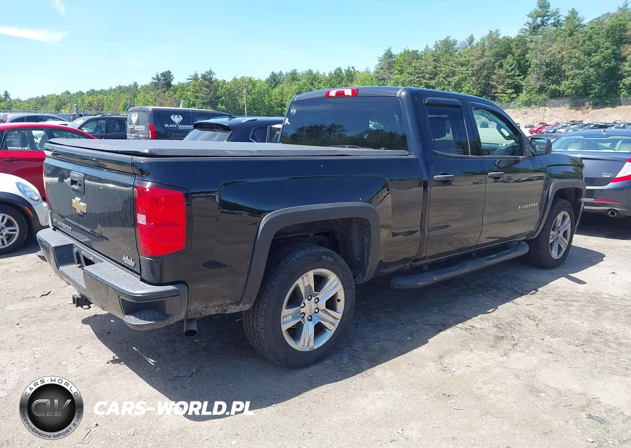 2016 Chevrolet Silverado 1500 Custom VIN:1GCVKPEH9GZ279428 - 4