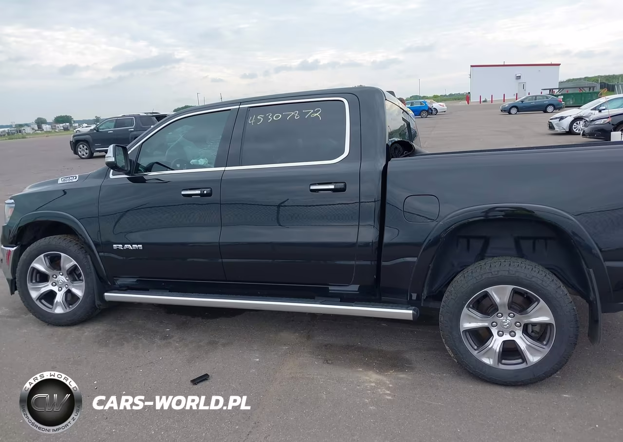 2020 Ram 1500 Laramie 4X4 5'7 Box VIN:1C6SRFJT0LN308455 - 15