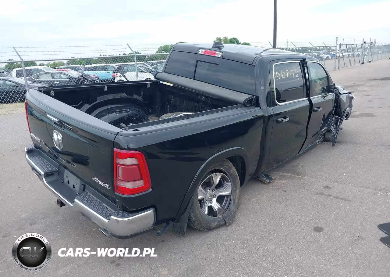 2020 Ram 1500 Laramie 4X4 5'7 Box VIN:1C6SRFJT0LN308455 - 4