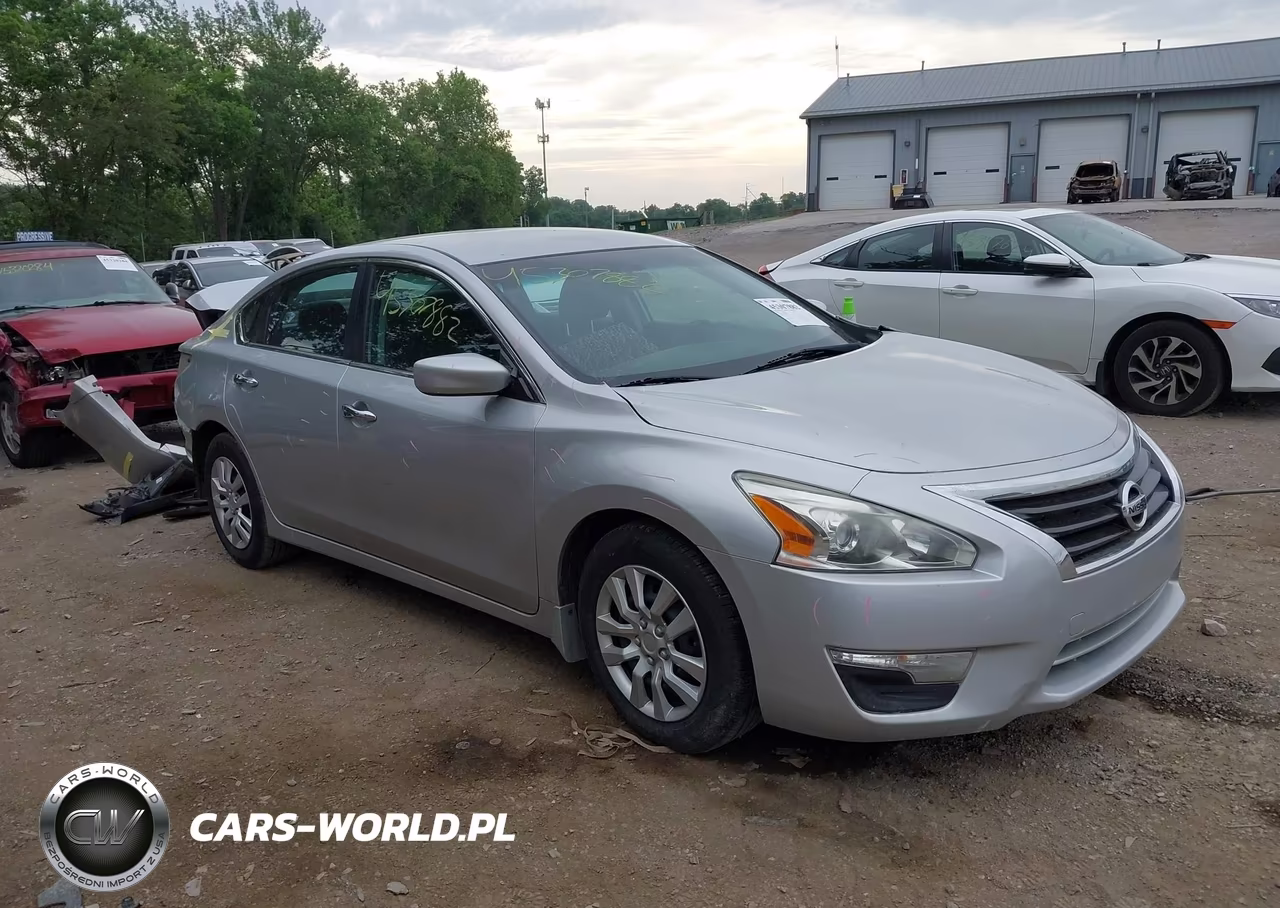 2015 Nissan Altima 2.5 S – zdjęcie 1 z 17