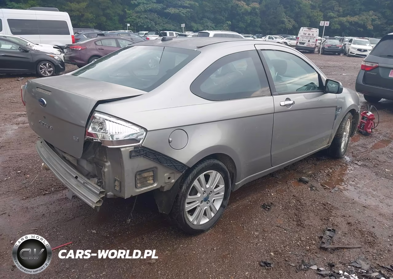 2008 Ford Focus Se-Ses VIN:1FAHP33N48W112127 - 4