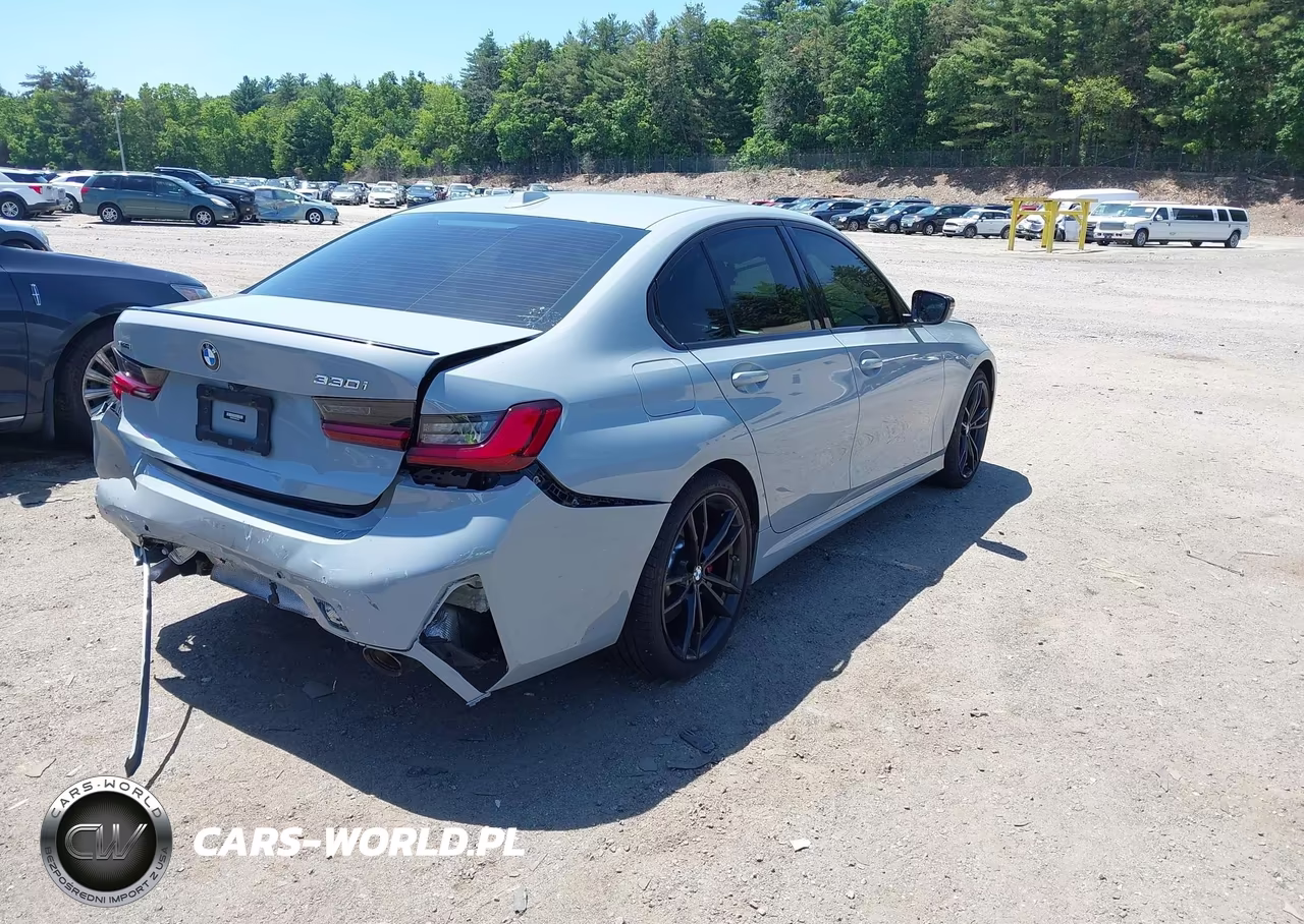 2023 BMW 330I xDrive VIN:3MW89FF08P8C94456 - 4
