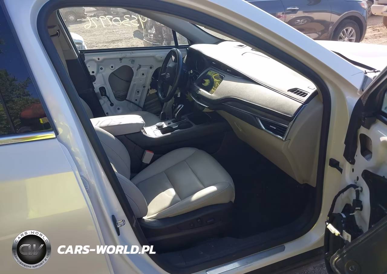 2022 Cadillac Xt4 Awd Luxury VIN:1GYFZBR46NF167804 - 5