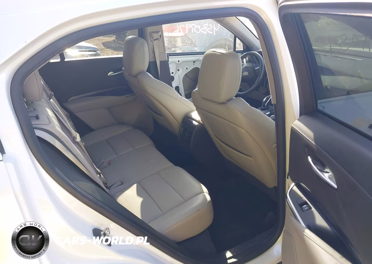 2022 Cadillac Xt4 Awd Luxury VIN:1GYFZBR46NF167804 - 8