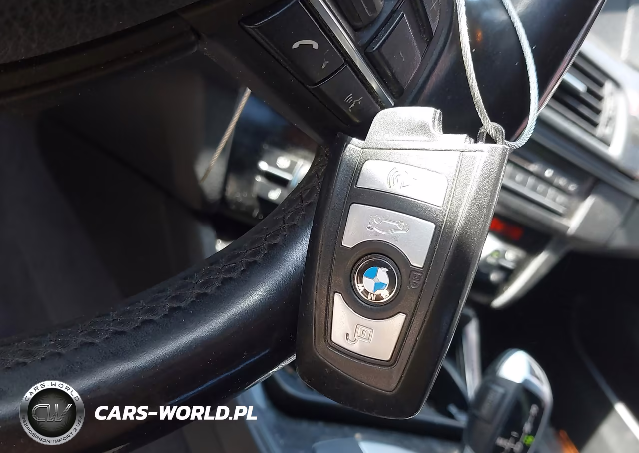 2012 BMW 528I xDrive VIN:WBAXH5C53CDW10819 - 11