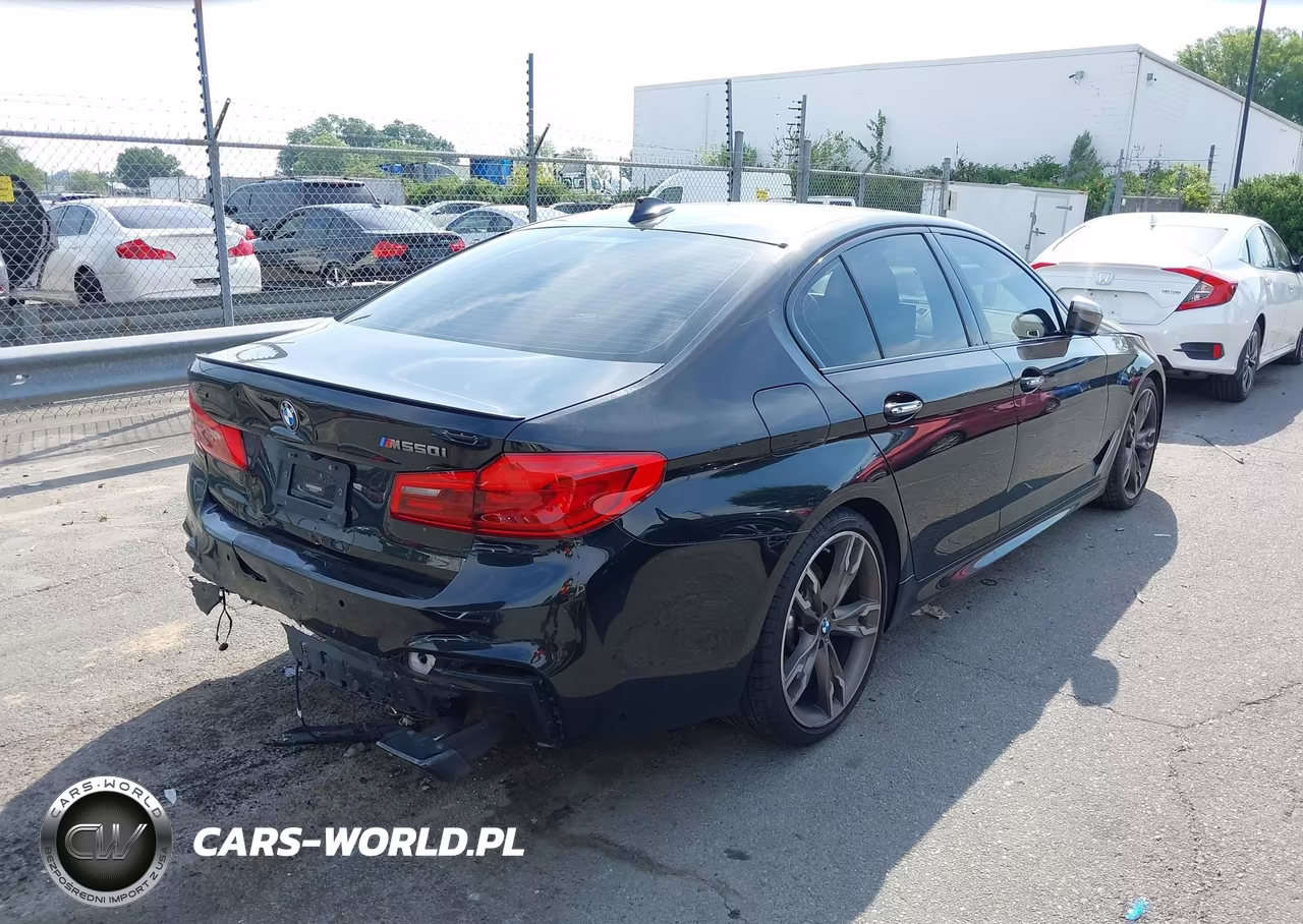 2018 BMW M550I xDrive VIN:WBAJB9C59JB287111 - 4