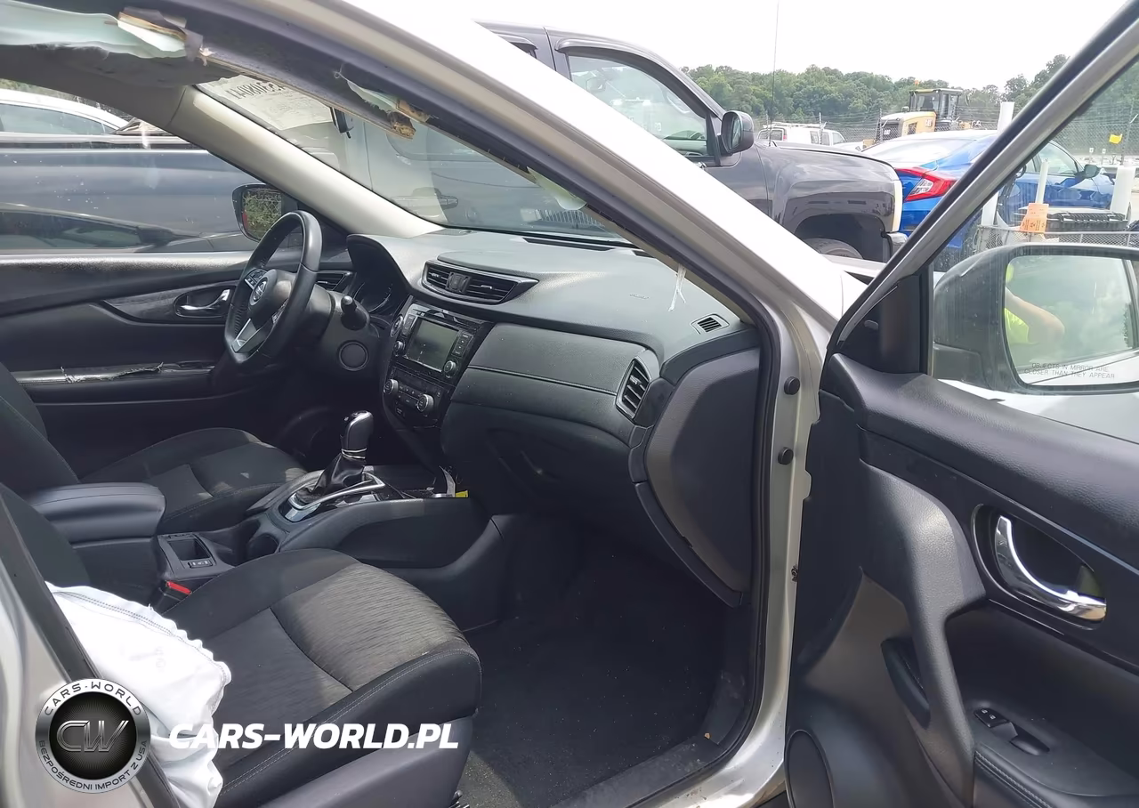 2020 Nissan Rogue Sv Fwd VIN:KNMAT2MT8LP530739 - 5