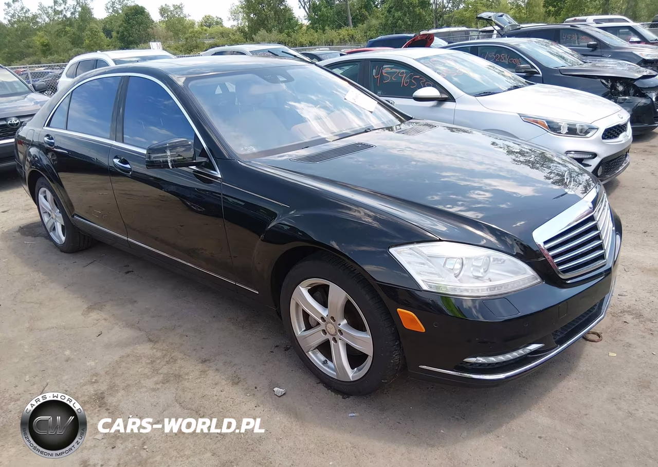 2013 Mercedes-Benz S 550 4Matic