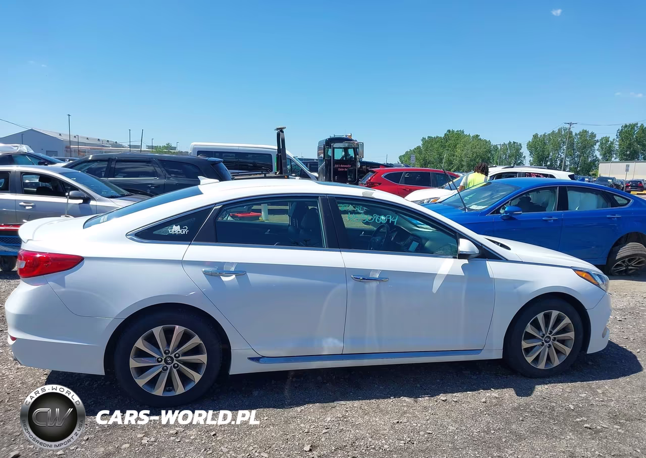 2017 Hyundai Sonata Sport VIN:5NPE34AF4HH575322 - 13