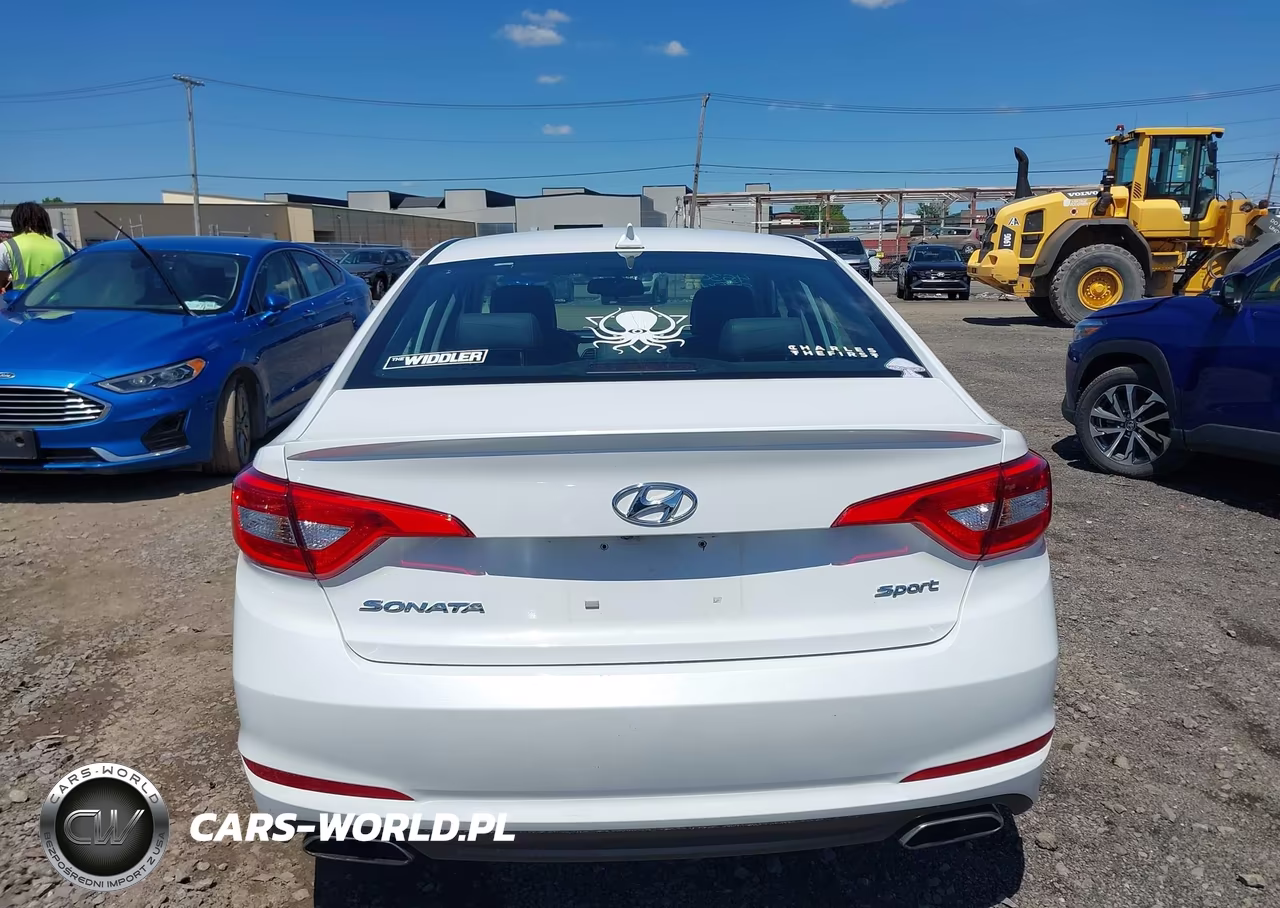 2017 Hyundai Sonata Sport VIN:5NPE34AF4HH575322 - 16