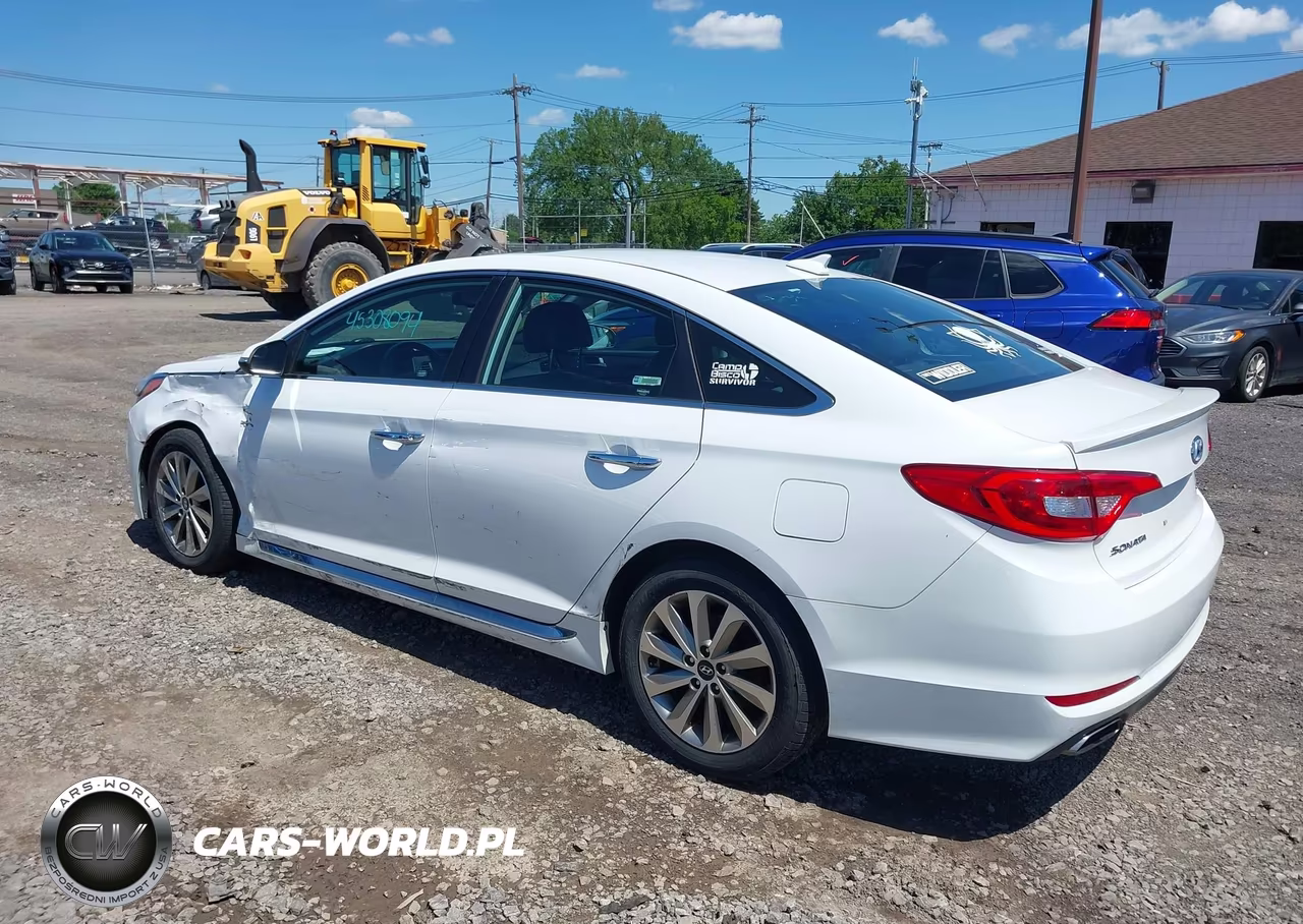 2017 Hyundai Sonata Sport VIN:5NPE34AF4HH575322 - 3