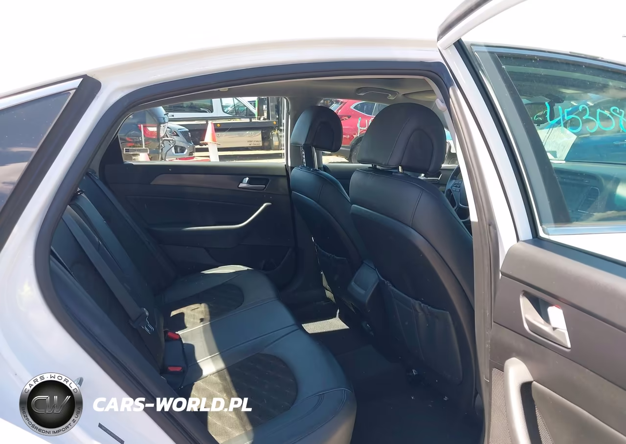 2017 Hyundai Sonata Sport VIN:5NPE34AF4HH575322 - 8