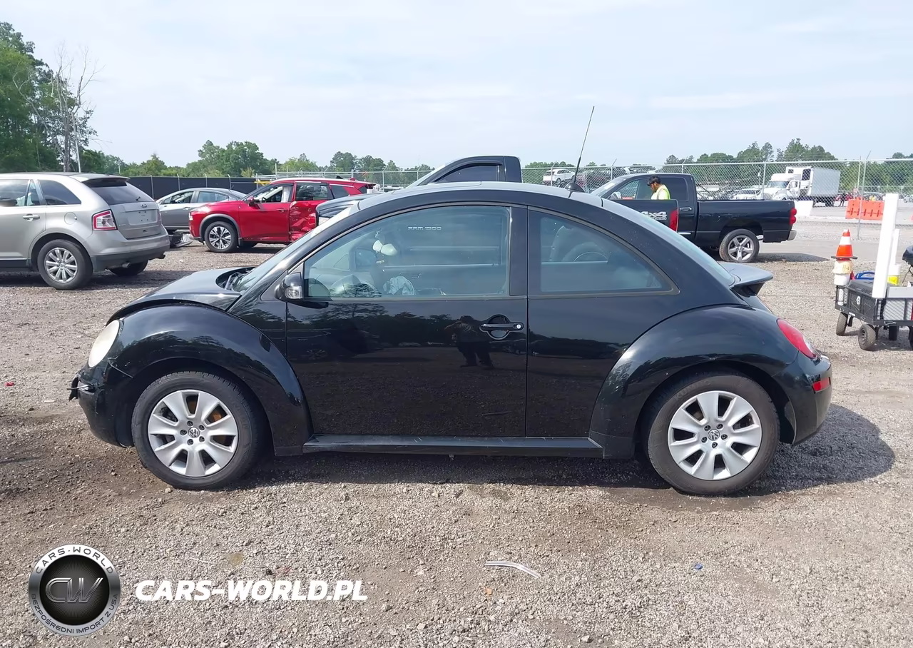 2008 Volkswagen New Beetle S VIN:3VWRW31CX8M520390 - 15