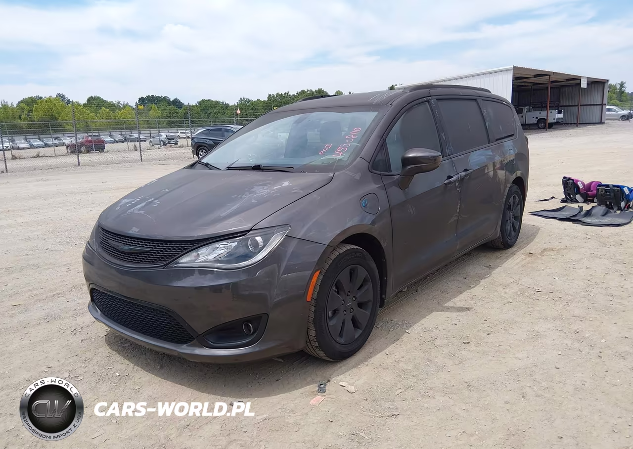 2020 Chrysler Pacifica Hybrid Touring L VIN:2C4RC1L76LR224493 - 2