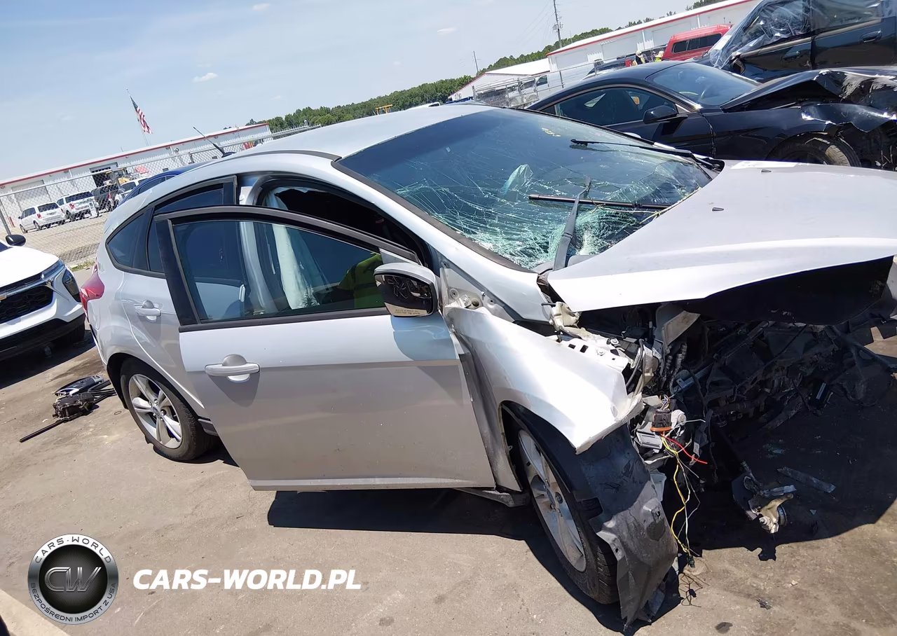2012 Ford Focus Se VIN:1FAHP3K29CL262557 - 13