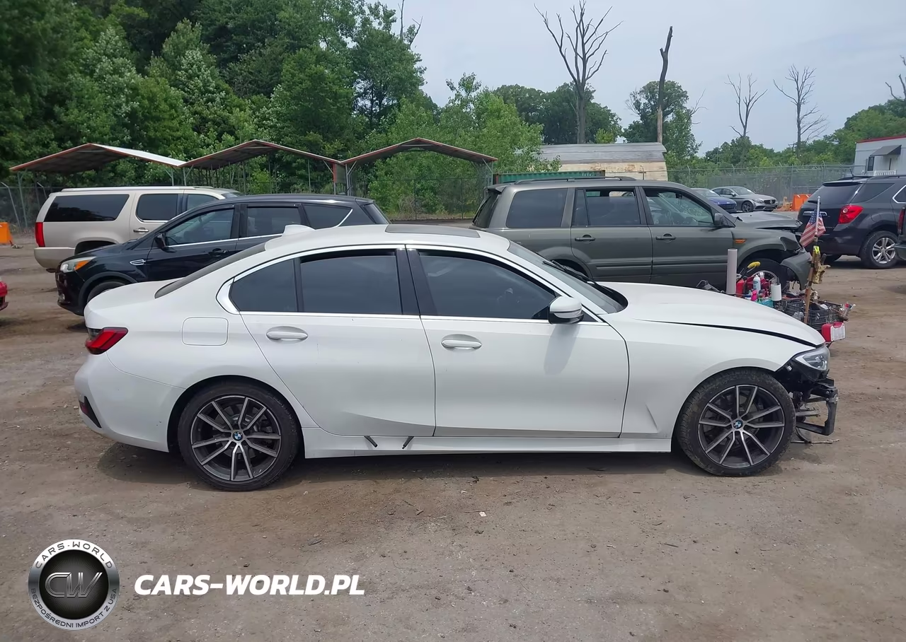 2019 BMW 330I VIN:WBA5R1C56KFH05734 - 13