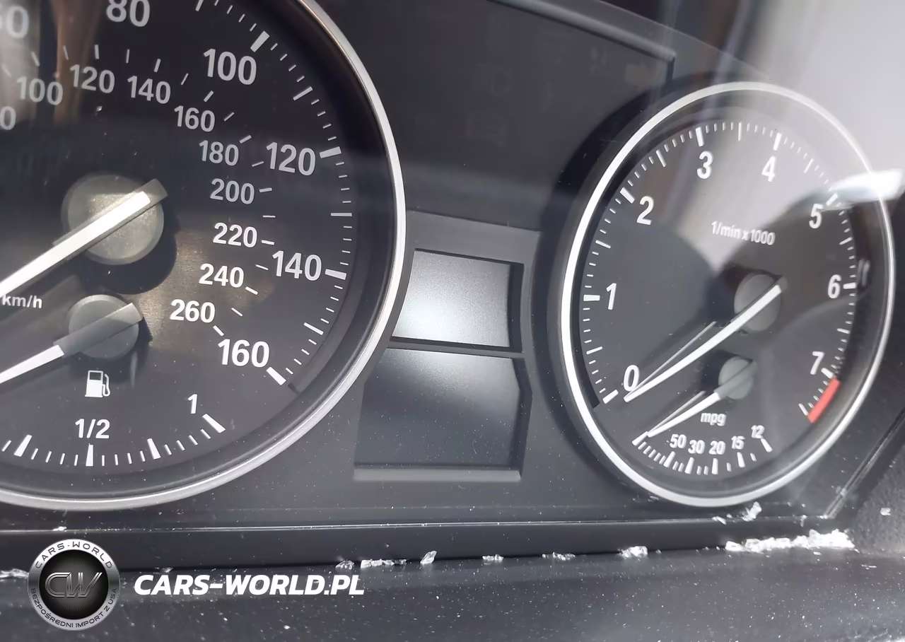 2011 BMW 328I VIN:WBAPH7G52BNN06420 - 7