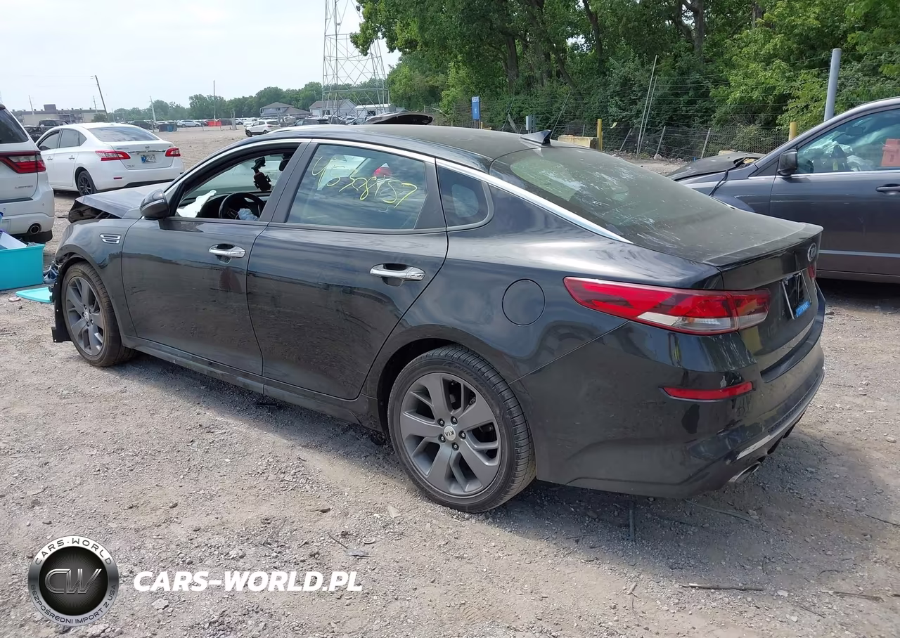 2020 Kia Optima S VIN:5XXGT4L35LG403042 - 3