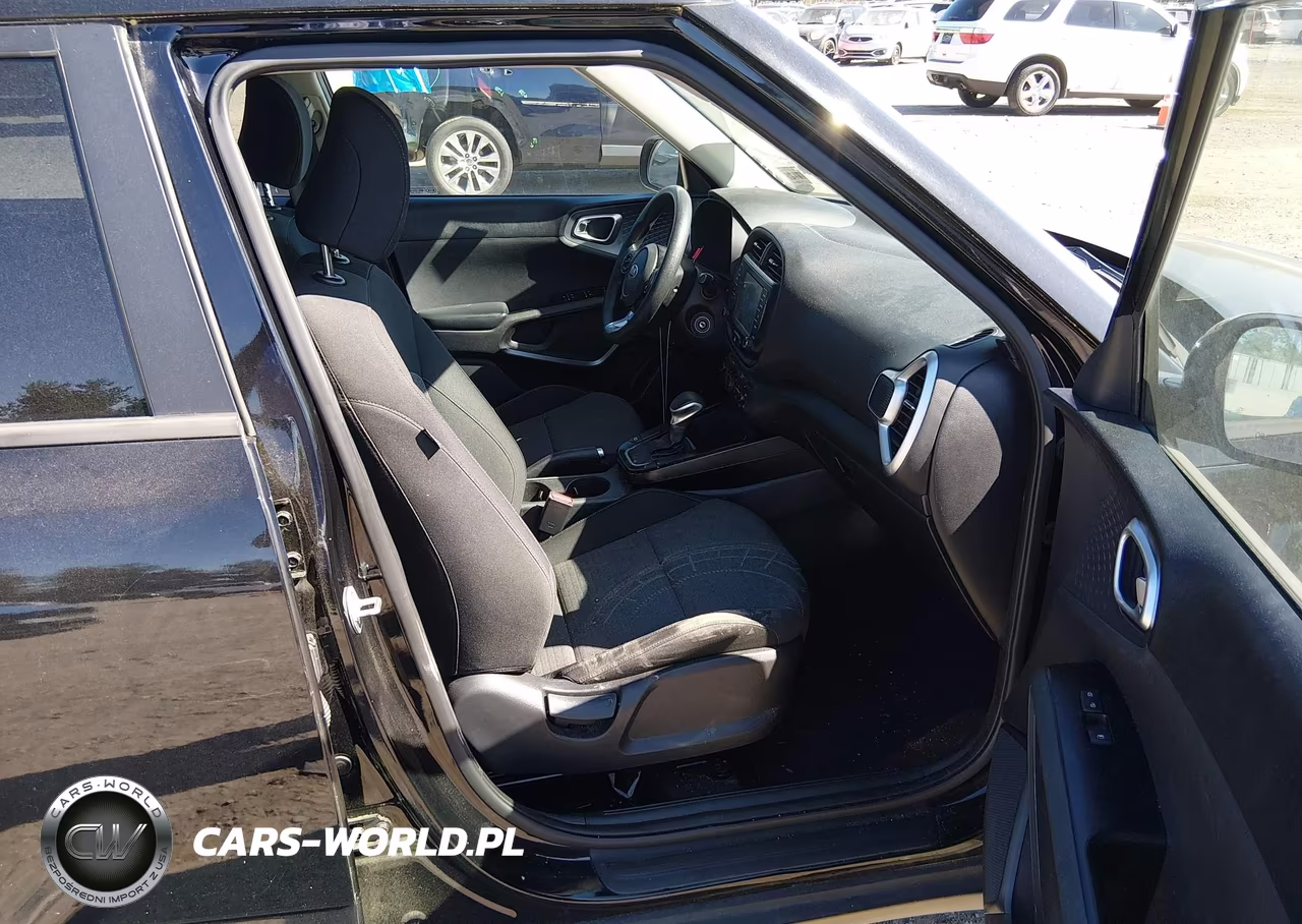 2020 Kia Soul S VIN:KNDJ23AU8L7011647 - 5