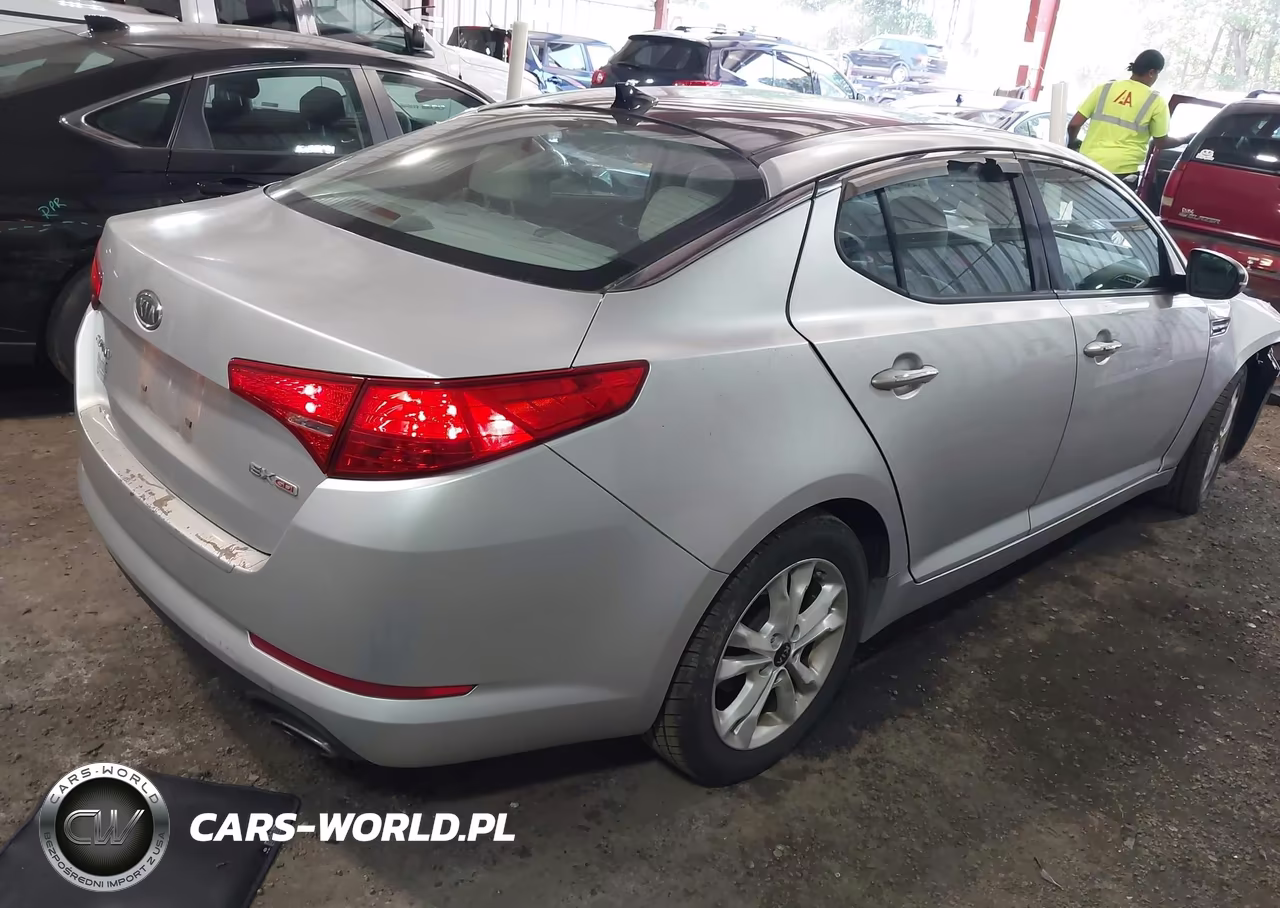 2011 Kia Optima Ex VIN:KNAGN4A79B5061692 - 4