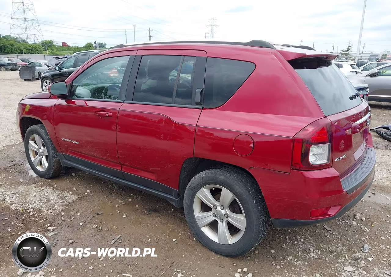 2014 Jeep Compass Latitude VIN:1C4NJDEB4ED722530 - 3