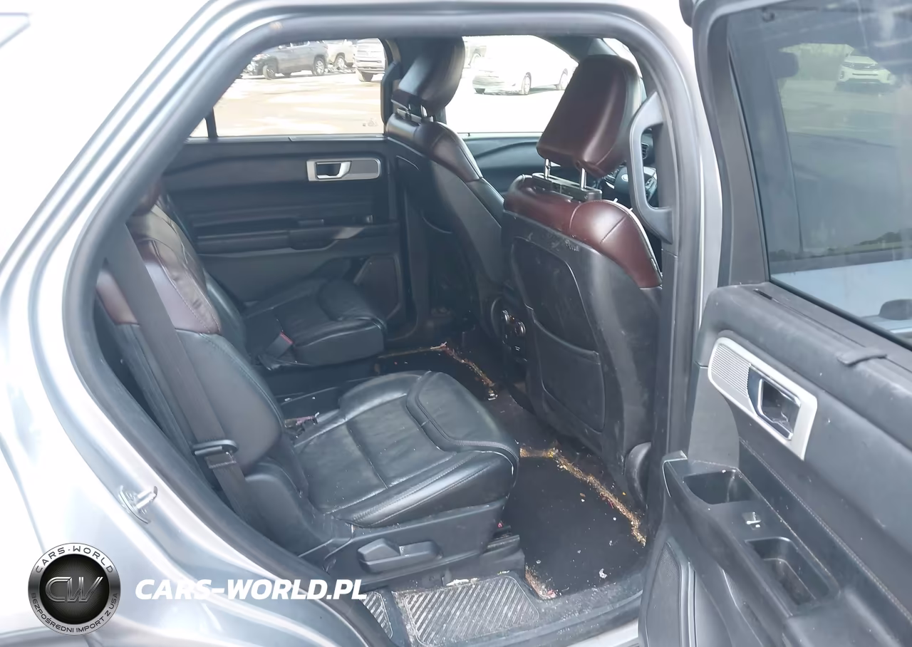 2020 Ford Explorer Platinum VIN:1FM5K8HC5LGD19138 - 8