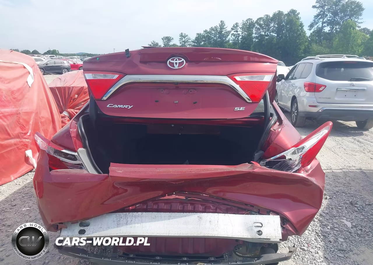 2015 Toyota Camry Se VIN:4T1BF1FK3FU900331 - 16