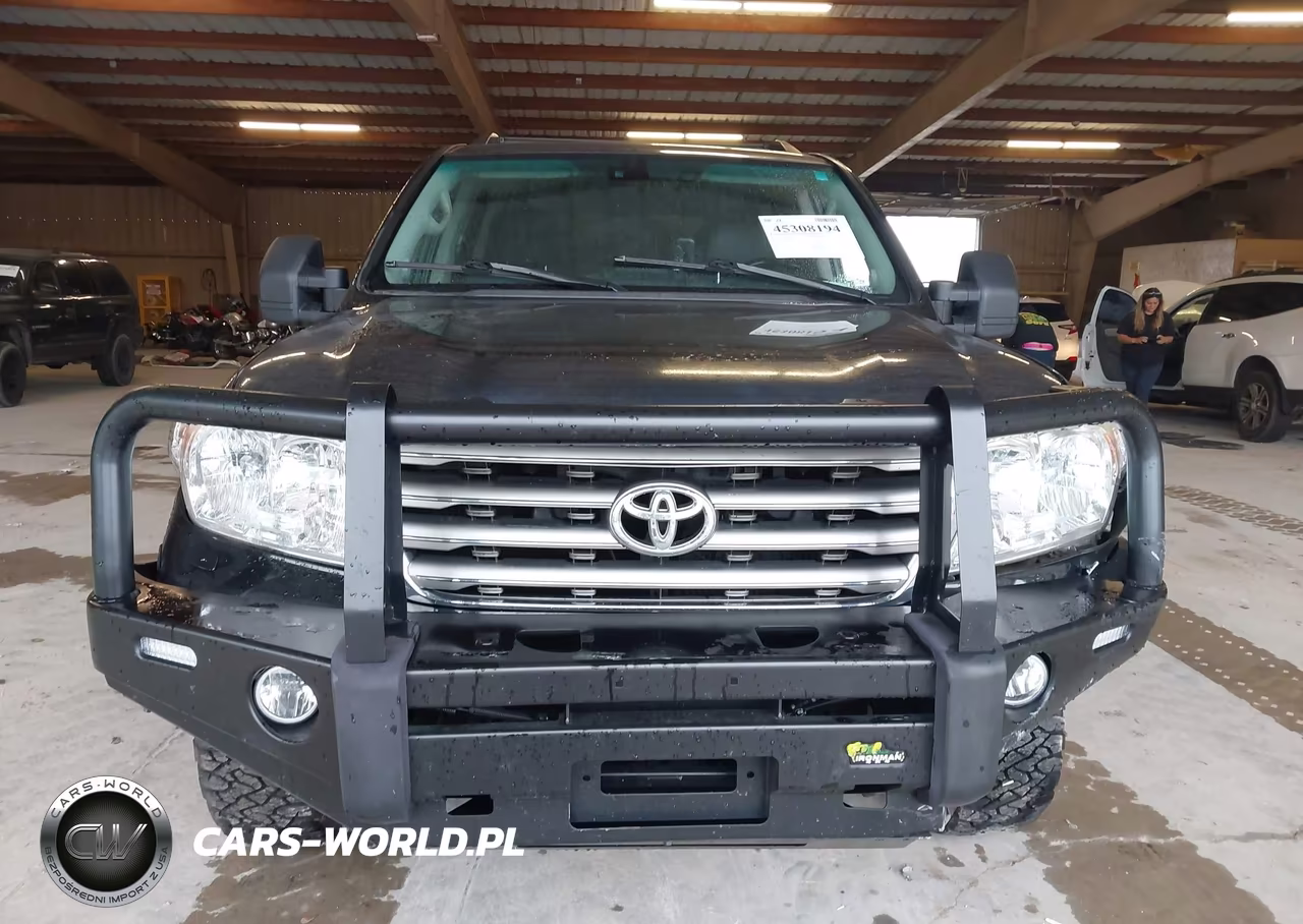 2010 Toyota Land Cruiser V8 VIN:JTMHY7AJ6A5005512 - 12