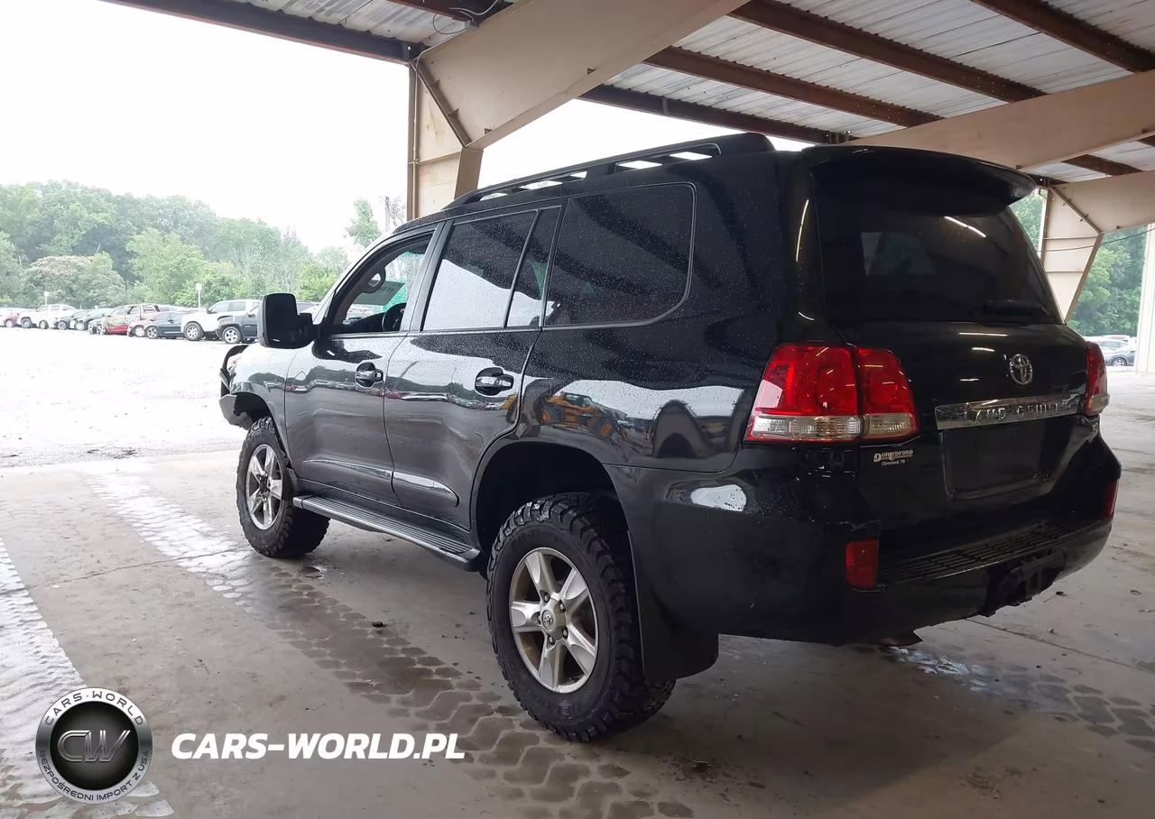 2010 Toyota Land Cruiser V8 VIN:JTMHY7AJ6A5005512 - 3
