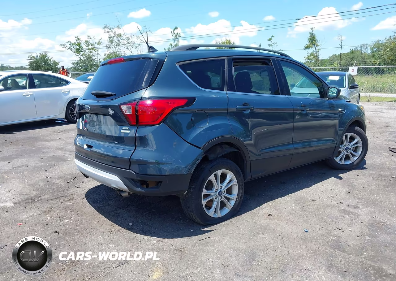 2019 Ford Escape Sel VIN:1FMCU0HD5KUB32607 - 4