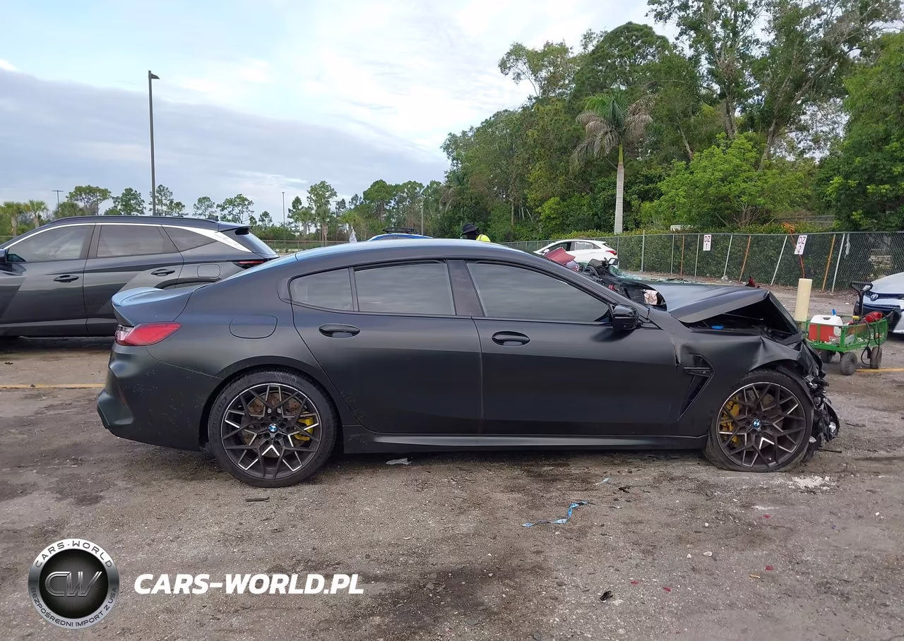 2024 BMW M8 Gran Coupe Competition VIN:WBSGV0C04RCP30509 - 13